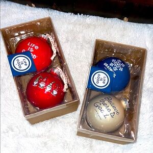 LIFE IS GOOD CHRISTMAS ORNAMENTS